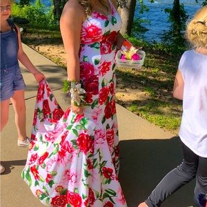 BEAUTIFUL Floral Formal/Prom Dress!